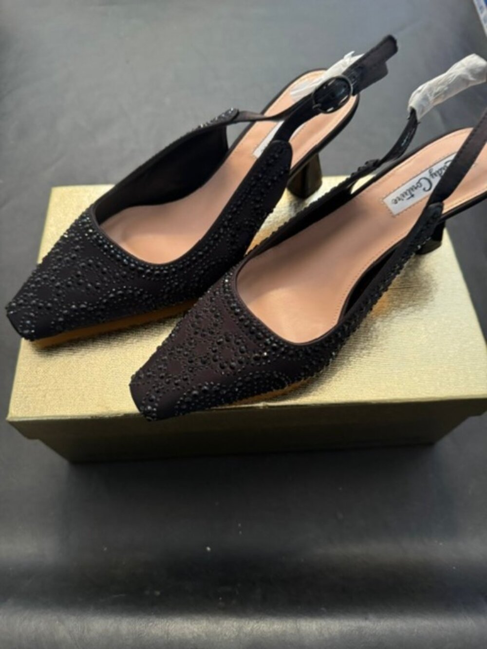 Lady Couture of NY Lucy Pump (Women's) Satin Fabric & Rhinestone Upper - Size 9